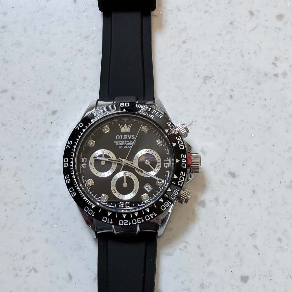 Olevs Men's Chronograph Quartz Watch w/Diamond Accents,Black Dial Silicone Strap